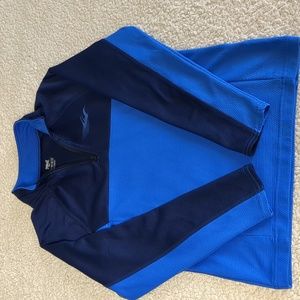 Boys athletic top with long sleeves and 3/4 zipper. Size M 10-12. Good condition